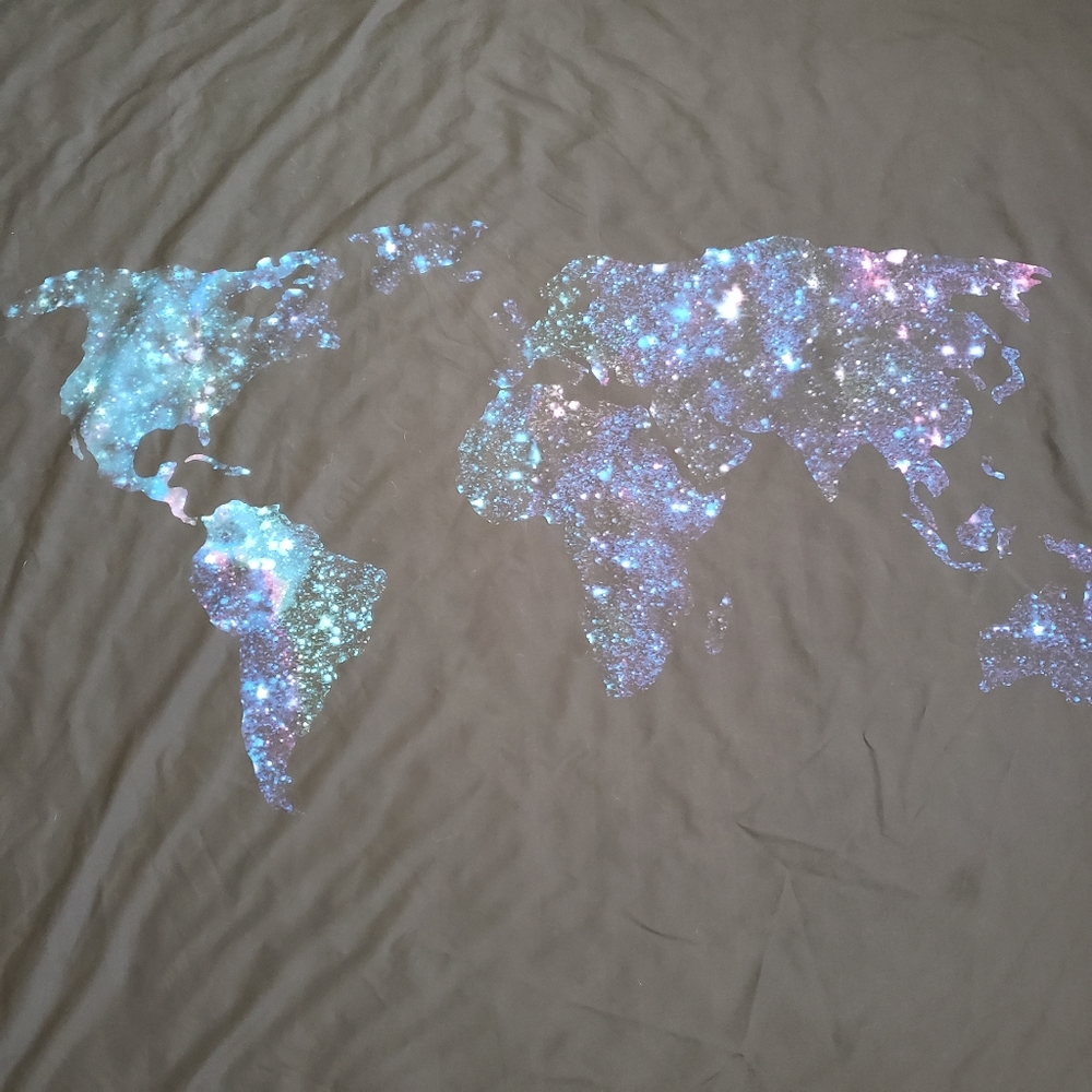 World Map Tapestry - Picture 2 of 11